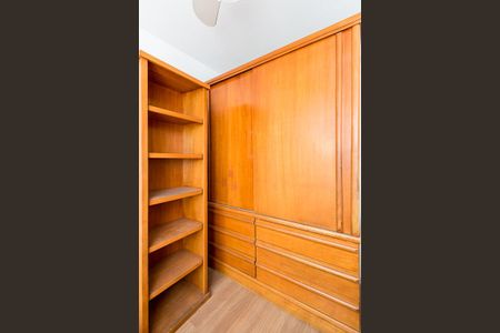 Apartamento à venda com 200m², 3 quartos e 1 vagaQuarto 1