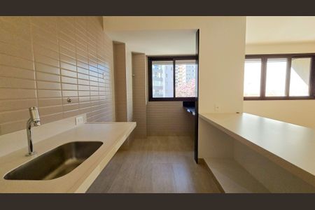 Apartamento para alugar com 107m², 3 quartos e 2 vagas Apartamento para alugar com 107m², 3 quartos e 2 vagasCozinha