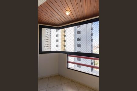 Apartamento à venda com 75m², 3 quartos e 2 vagasVaranda da Sala