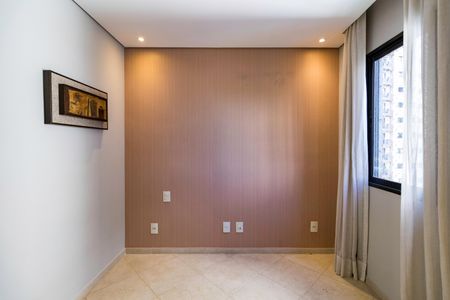 Apartamento à venda com 75m², 3 quartos e 2 vagasQuarto 2