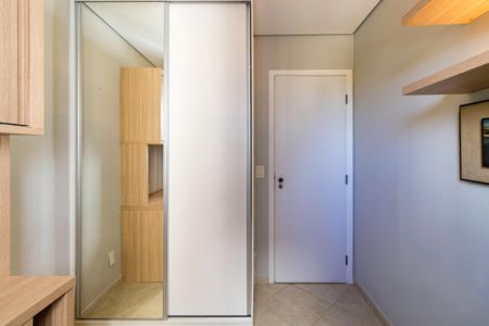 Apartamento à venda com 75m², 3 quartos e 2 vagasQuarto