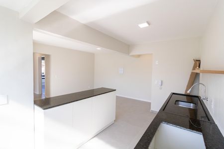 Sala/Cozinha de apartamento à venda com 3 quartos, 80m² em Tristeza, Porto Alegre
