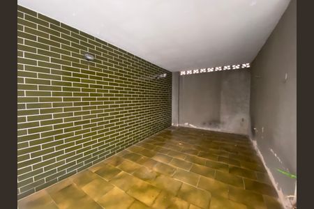 Casa à venda com 85m², 2 quartos e 1 vaga Casa à venda com 85m², 2 quartos e 1 vagaGaragem