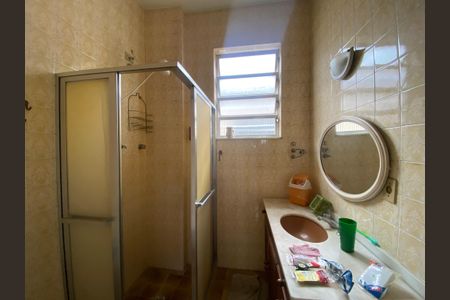 Casa à venda com 85m², 2 quartos e 1 vaga Casa à venda com 85m², 2 quartos e 1 vagaBanheiro
