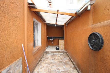 Casa à venda com 75m², 2 quartos e sem vagaÁrea de Serviço