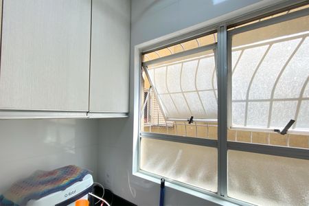 Apartamento à venda com 93m², 3 quartos e 1 vagaÁrea de Serviço