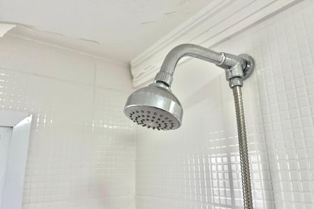Apartamento à venda com 107m², 3 quartos e 2 vagas Apartamento à venda com 107m², 3 quartos e 2 vagasBanheiro da Suíte 2