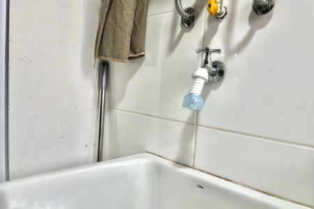 Apartamento à venda com 107m², 3 quartos e 2 vagas Apartamento à venda com 107m², 3 quartos e 2 vagasÁrea de Serviço