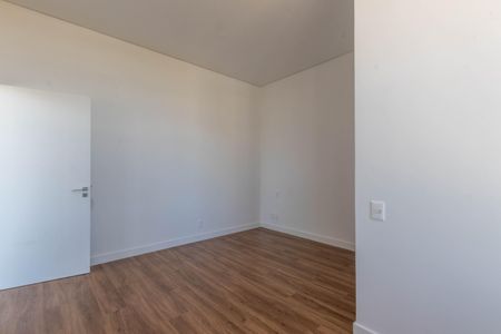 Apartamento à venda com 231m², 4 quartos e 3 vagas Apartamento à venda com 231m², 4 quartos e 3 vagasSuíte 2