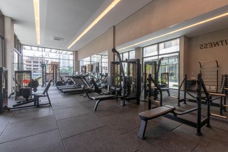 Apartamento à venda com 231m², 4 quartos e 3 vagas Apartamento à venda com 231m², 4 quartos e 3 vagasÁrea comum - Academia