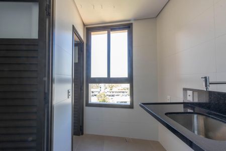 Apartamento à venda com 231m², 4 quartos e 3 vagas Apartamento à venda com 231m², 4 quartos e 3 vagasÁrea de Serviço