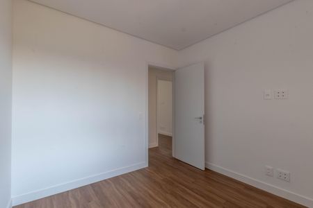Apartamento à venda com 231m², 4 quartos e 3 vagas Apartamento à venda com 231m², 4 quartos e 3 vagasQuarto 1