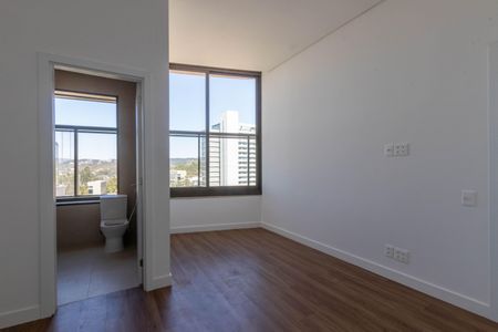 Apartamento à venda com 231m², 4 quartos e 3 vagas Apartamento à venda com 231m², 4 quartos e 3 vagasSuíte 2