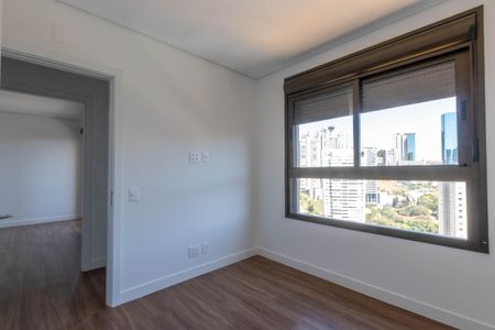 Apartamento à venda com 231m², 4 quartos e 3 vagas Apartamento à venda com 231m², 4 quartos e 3 vagasQuarto 2