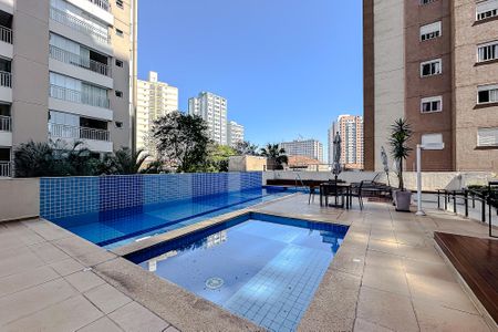 Apartamento à venda com 86m², 3 quartos e 2 vagas Apartamento à venda com 86m², 3 quartos e 2 vagasÁrea comum - Piscina