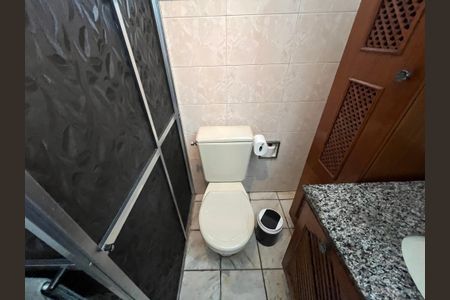 Casa à venda com 147m², 3 quartos e 6 vagasBanheiro