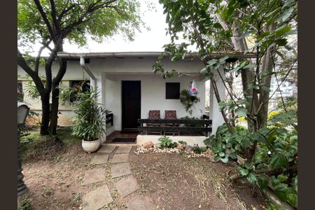 Casa à venda com 147m², 3 quartos e 6 vagasÁrea comum