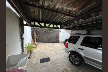 Casa à venda com 147m², 3 quartos e 6 vagasÁrea comum