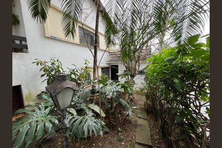 Casa à venda com 147m², 3 quartos e 6 vagasÁrea comum