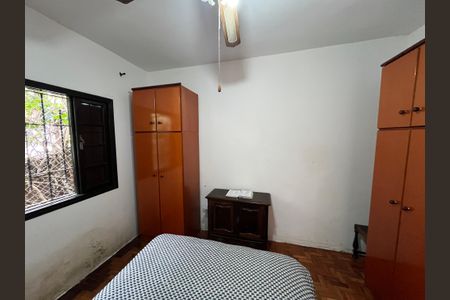 Casa à venda com 147m², 3 quartos e 6 vagasQuarto 2