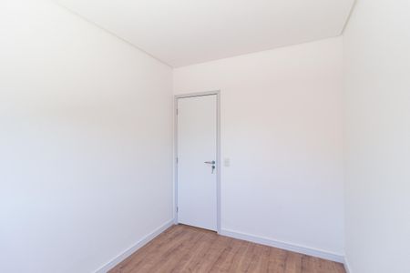 Sala de apartamento para alugar com 2 quartos, 122m² em Jardim das Belezas, Carapicuíba