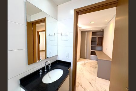 Apartamento à venda com 122m², 3 quartos e 2 vagasBanheiro Social