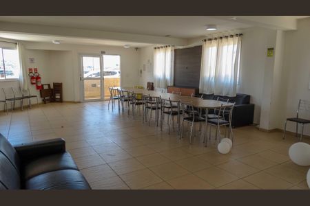 Apartamento à venda com 57m², 3 quartos e 2 vagas Apartamento à venda com 57m², 3 quartos e 2 vagasÁrea Comum