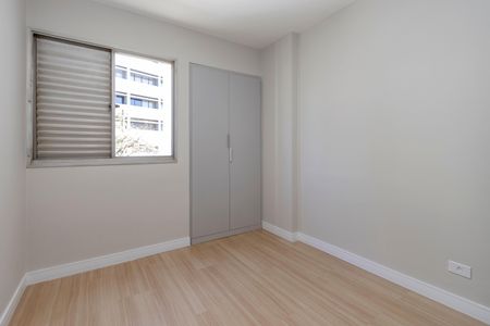 Apartamento à venda com 74m², 2 quartos e 1 vaga Apartamento à venda com 74m², 2 quartos e 1 vagaQuarto
