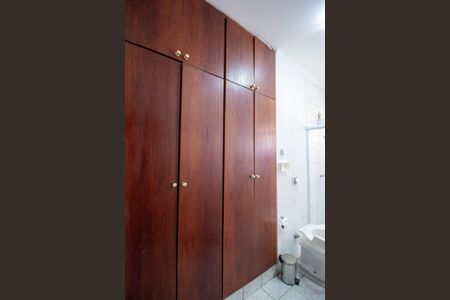 Casa para alugar com 250m², 4 quartos e 3 vagas Casa para alugar com 250m², 4 quartos e 3 vagasBanheiro