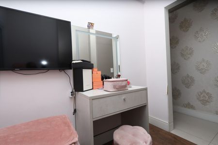 Apartamento à venda com 67m², 2 quartos e 1 vagaQuarto 2