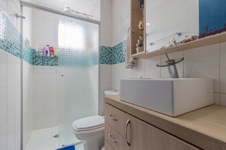 Apartamento à venda com 55m², 2 quartos e 1 vagaBanheiro Social