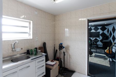 Casa à venda com 245m², 5 quartos e 6 vagas Casa à venda com 245m², 5 quartos e 6 vagasCozinha 2