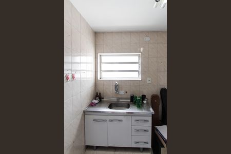 Casa à venda com 245m², 5 quartos e 6 vagas Casa à venda com 245m², 5 quartos e 6 vagasCozinha 2