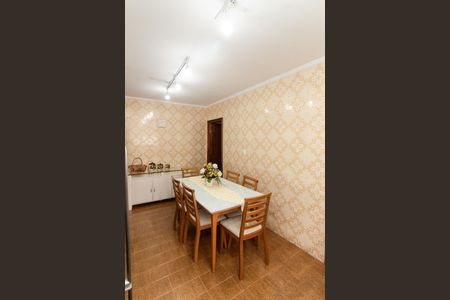 Casa à venda com 245m², 5 quartos e 6 vagas Casa à venda com 245m², 5 quartos e 6 vagasCozinha 1