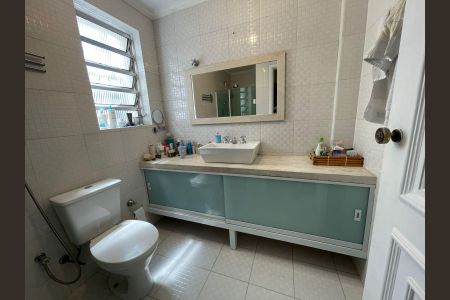 Apartamento para alugar com 120m², 3 quartos e 2 vagas Apartamento para alugar com 120m², 3 quartos e 2 vagasBanheiro