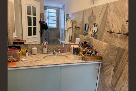 Apartamento para alugar com 120m², 3 quartos e 2 vagas Apartamento para alugar com 120m², 3 quartos e 2 vagasBanheiro