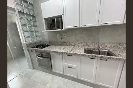 Apartamento para alugar com 120m², 3 quartos e 2 vagas Apartamento para alugar com 120m², 3 quartos e 2 vagasCozinha