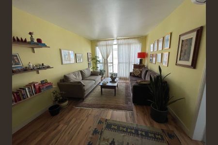 Apartamento para alugar com 120m², 3 quartos e 2 vagas Apartamento para alugar com 120m², 3 quartos e 2 vagasSala