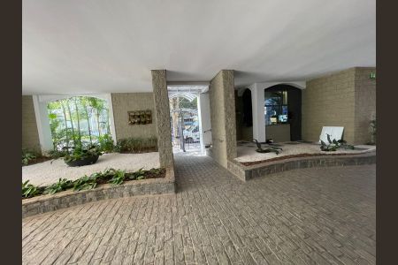 Apartamento para alugar com 120m², 3 quartos e 2 vagas Apartamento para alugar com 120m², 3 quartos e 2 vagasEntrada