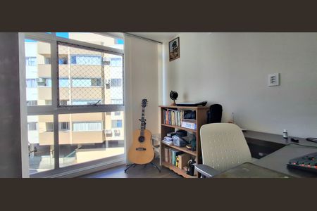 Quarto 1 de apartamento para alugar com 3 quartos, 108m² em Carvoeira, Florianópolis