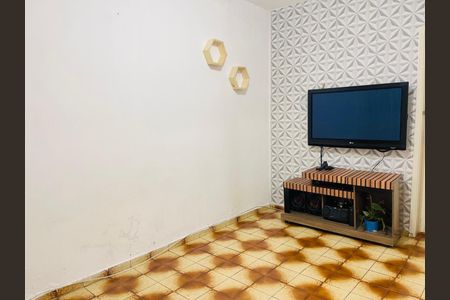 Sala de casa à venda com 2 quartos, 120m² em Jardim Nelly, São Paulo