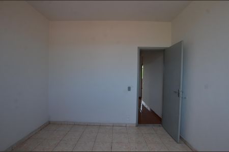 Quarto 2 de apartamento para alugar com 2 quartos, 60m² em Cascadura, Rio de Janeiro
