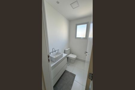 Banheiro de kitnet/studio à venda com 1 quarto, 37m² em Vila Azevedo, São Paulo