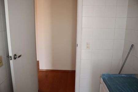 Apartamento à venda com 55m², 2 quartos e 1 vagaBanheiro Social
