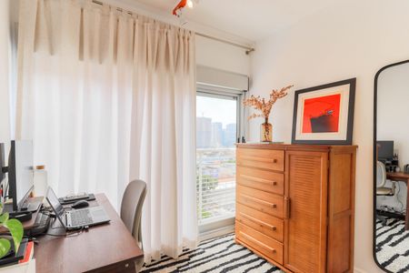 Apartamento à venda com 111m², 2 quartos e 2 vagas Apartamento à venda com 111m², 2 quartos e 2 vagasQuarto