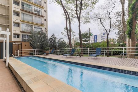 Apartamento à venda com 111m², 2 quartos e 2 vagas Apartamento à venda com 111m², 2 quartos e 2 vagasÁrea comum - Piscina