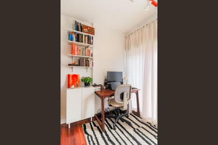 Apartamento à venda com 111m², 2 quartos e 2 vagas Apartamento à venda com 111m², 2 quartos e 2 vagasQuarto