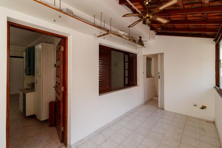 Apartamento para alugar com 150m², 3 quartos e sem vagaÁrea de Serviço