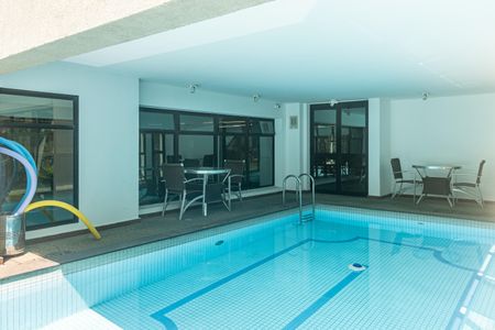 Apartamento à venda com 31m², 1 quarto e 1 vaga Apartamento à venda com 31m², 1 quarto e 1 vagaÁrea comum - Piscina