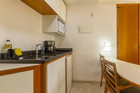 Apartamento à venda com 31m², 1 quarto e 1 vaga Apartamento à venda com 31m², 1 quarto e 1 vagaCozinha